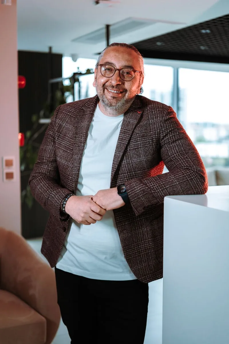 Marcus Bayle, owner