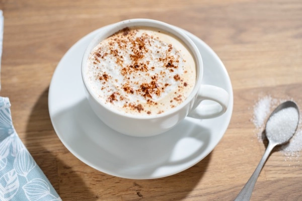 Cappuccino dusted with cocoa