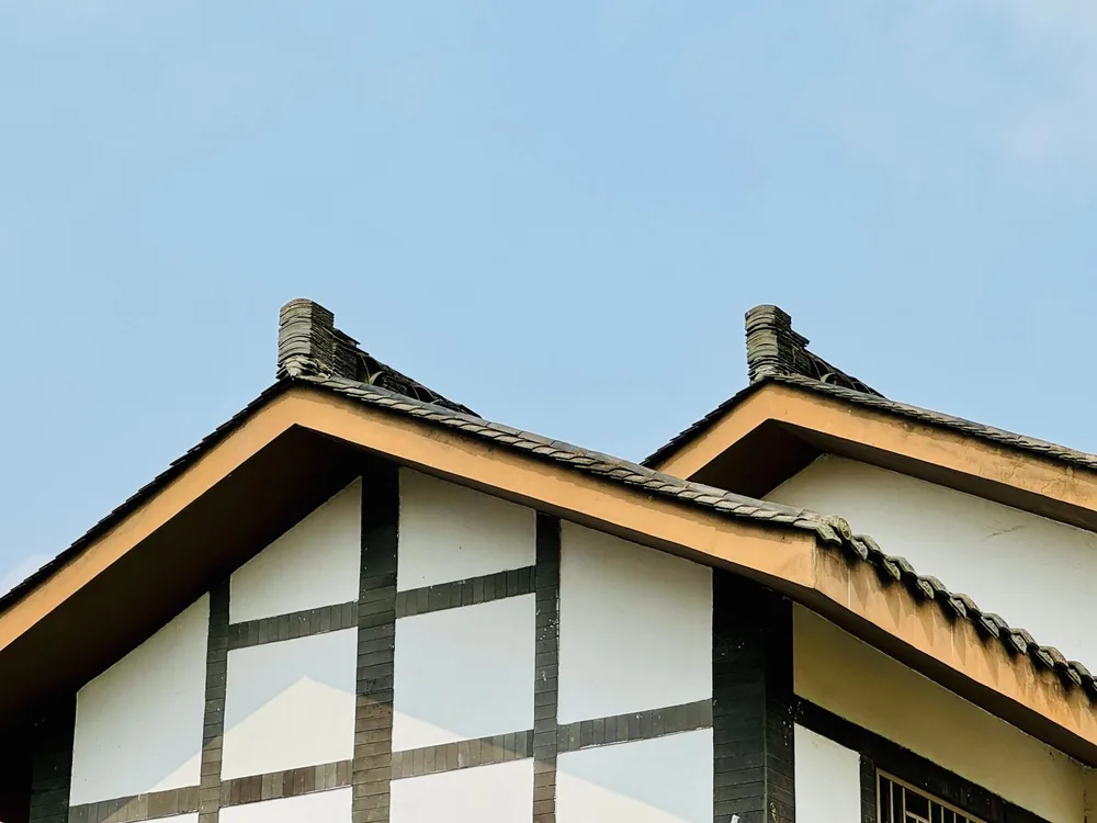 The same roof clean against the sky